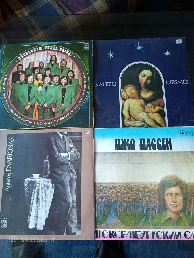Perku vinilines plokšteles, CD, kasetes