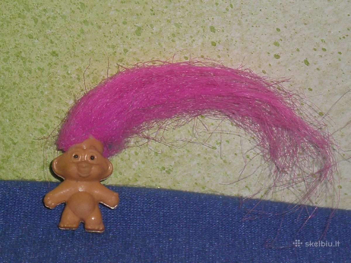 Plastikinis mazas trolis zaislas