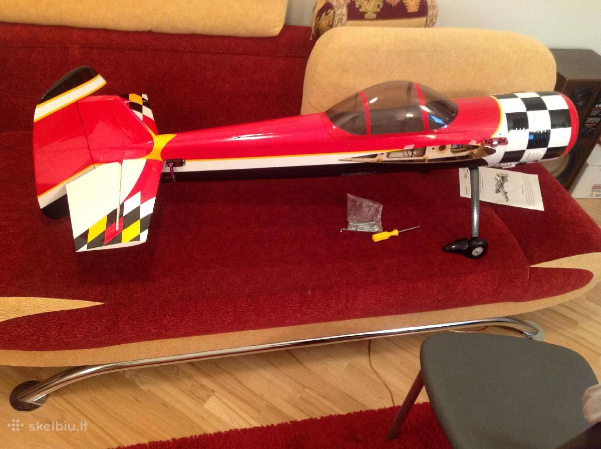 RC modelis Goldwing Yak-55m 30cc - nuotraukos Nr. 8