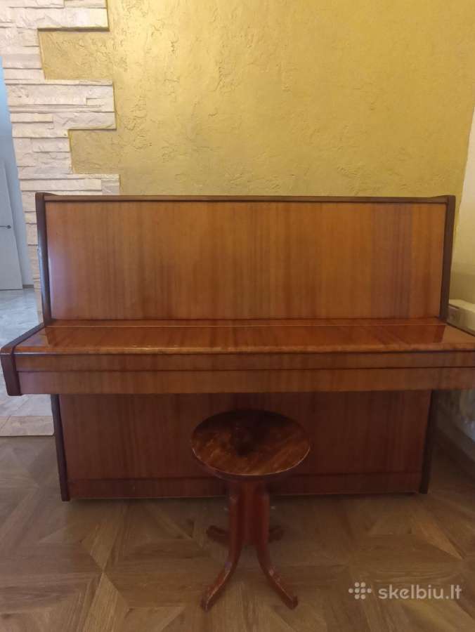 Parduodu pianino Belarus