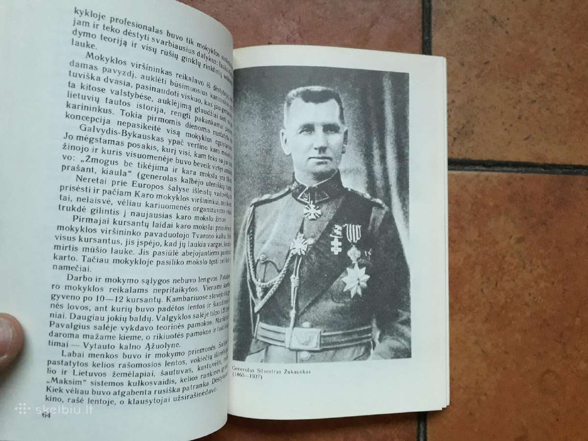 G. Surgailis "Lietuvos kariuomenės vadai" 1990 m - nuotraukos Nr. 4