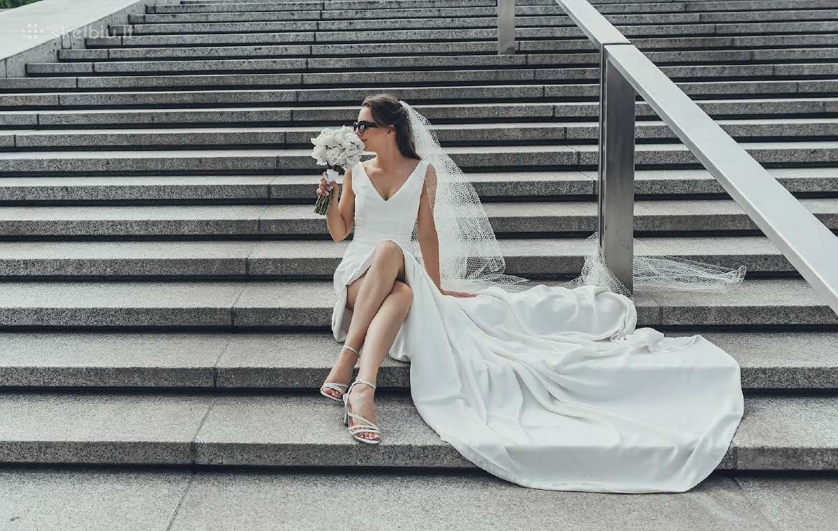 Vestuvinė suknelė