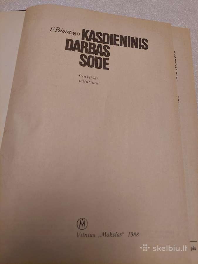 Kasdieninis darbas sode - nuotraukos Nr. 2