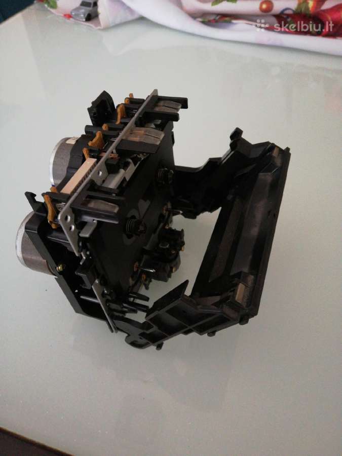 "Technics RS-tr474,575"mechanika,su mikroliftu