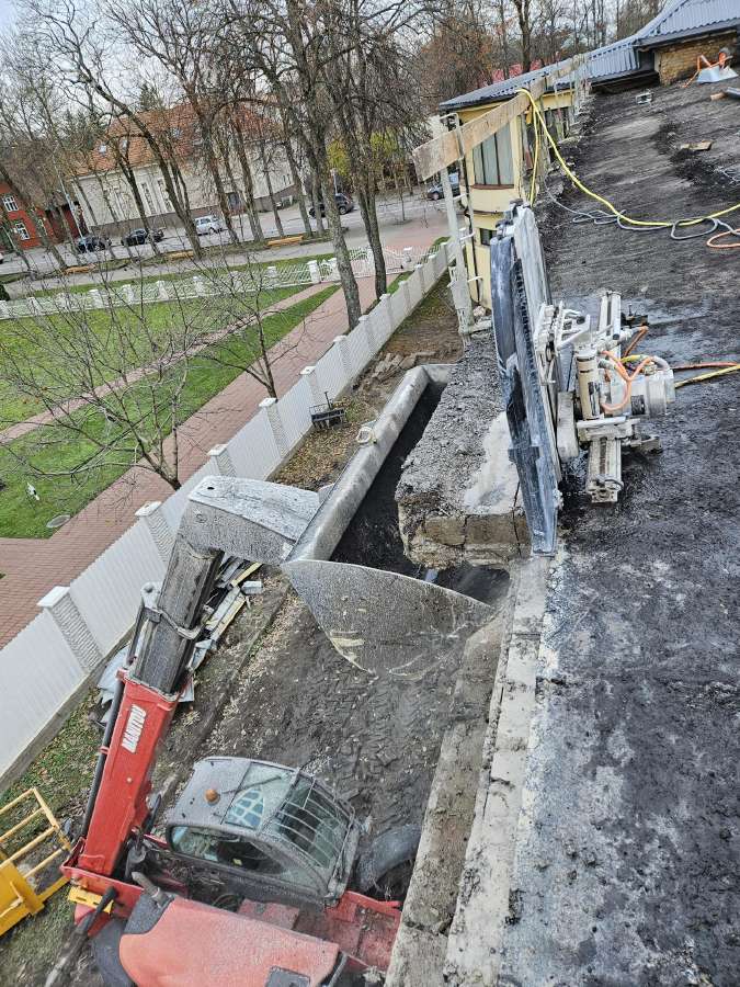 Angų pjovimas, skylių gręžimas. - nuotraukos Nr. 36