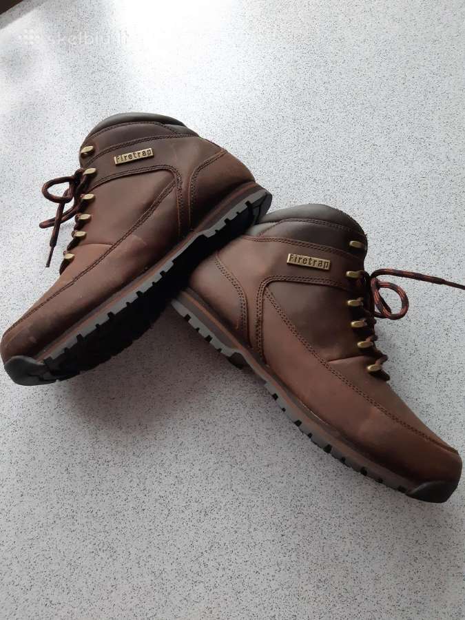 44,5 dydžio Firetrap batai
