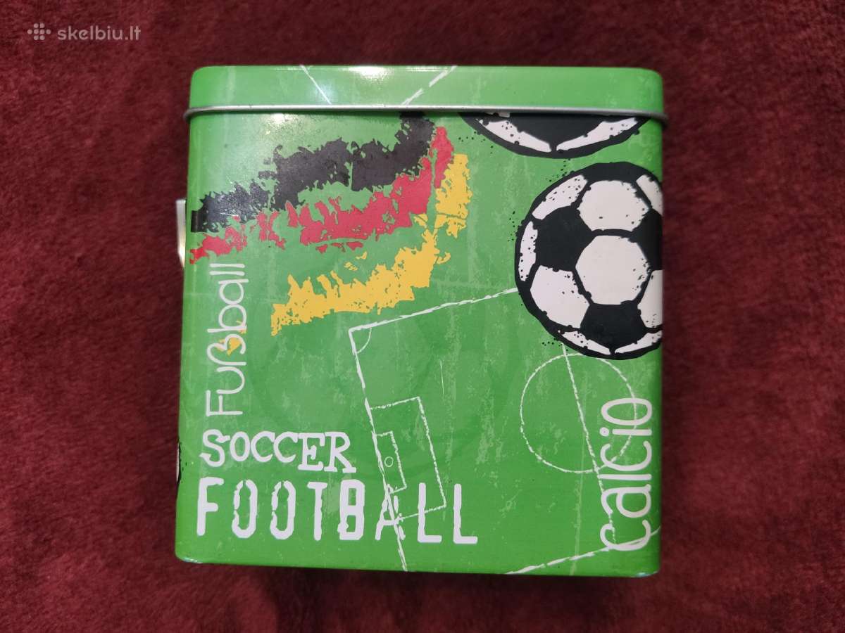 Muzikos dėžutės metalinė futbolo. Veikianti.
