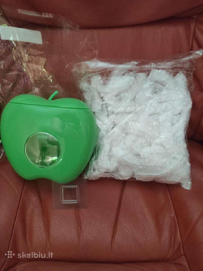 Plastikinė maisto plėvelių dėžutė ir 100 plėvelių