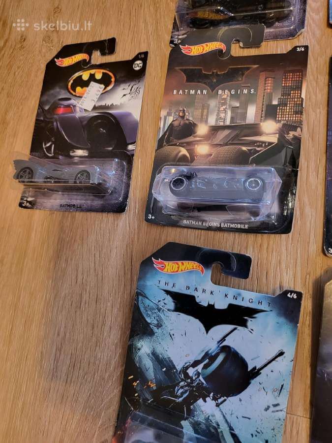 Hot Wheels Batman Batmobile Series modeliukai - nuotraukos Nr. 8