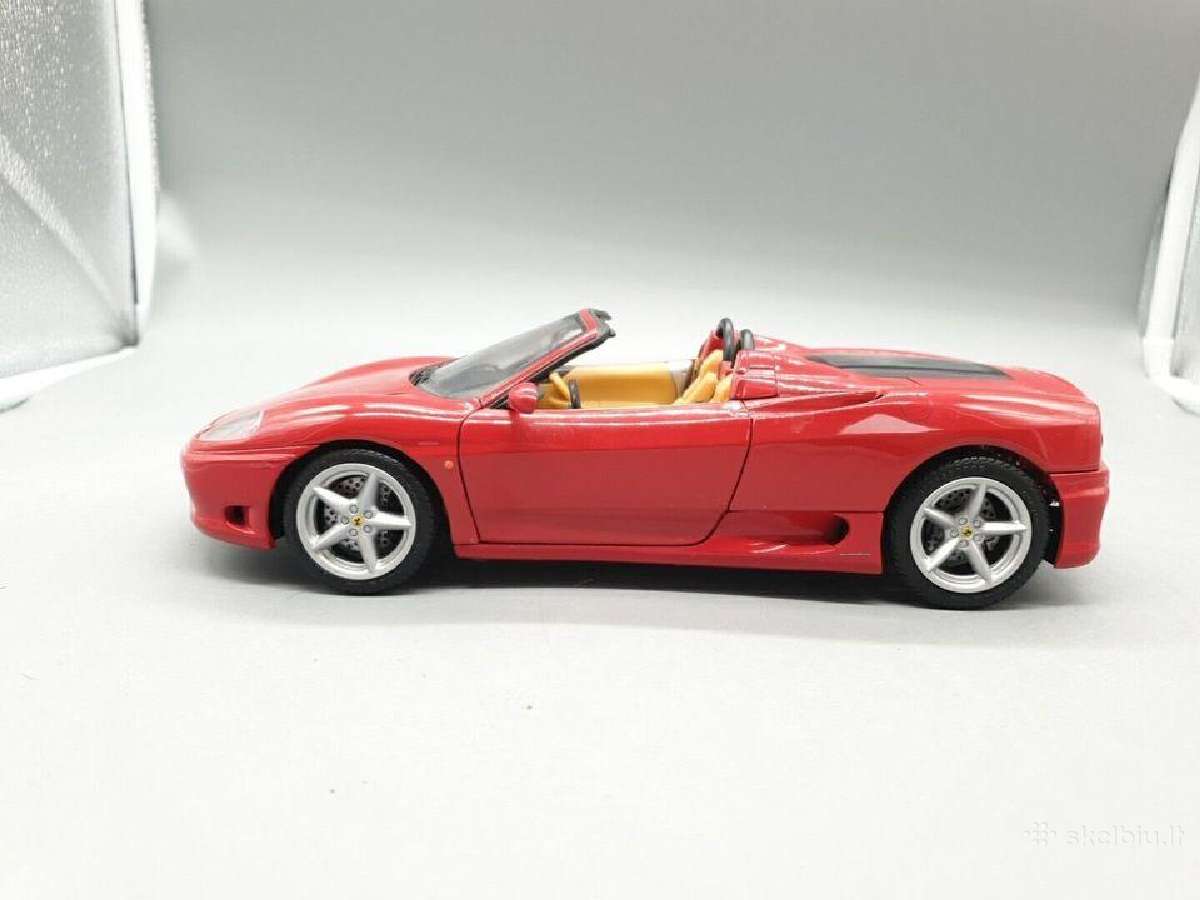 1:18 Hot Wheels Ferrari 360 Spider Cabrio modeliuk - nuotraukos Nr. 6
