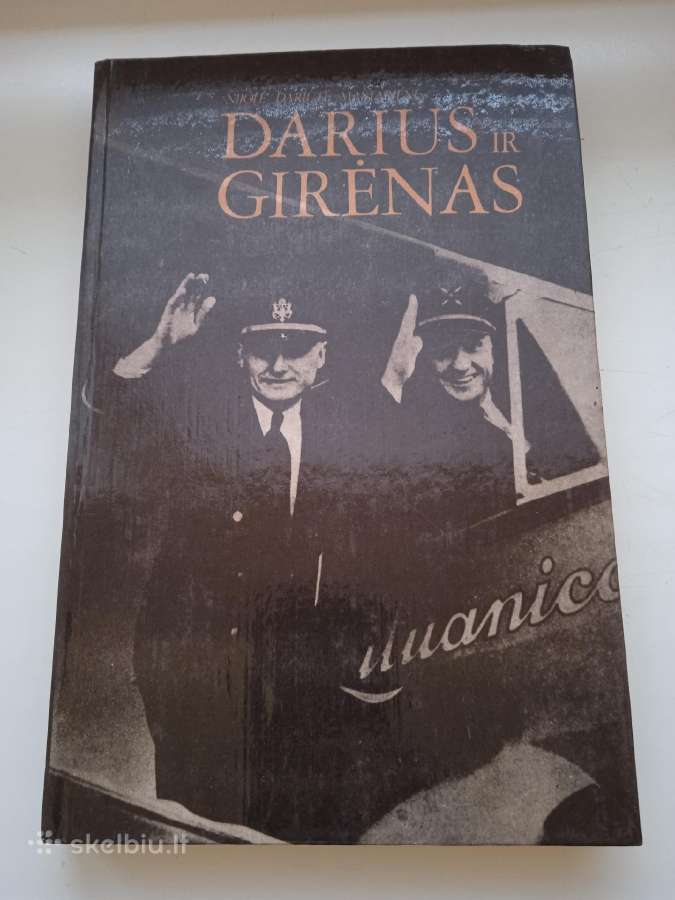 Knyga " Darius ir Girėnas"