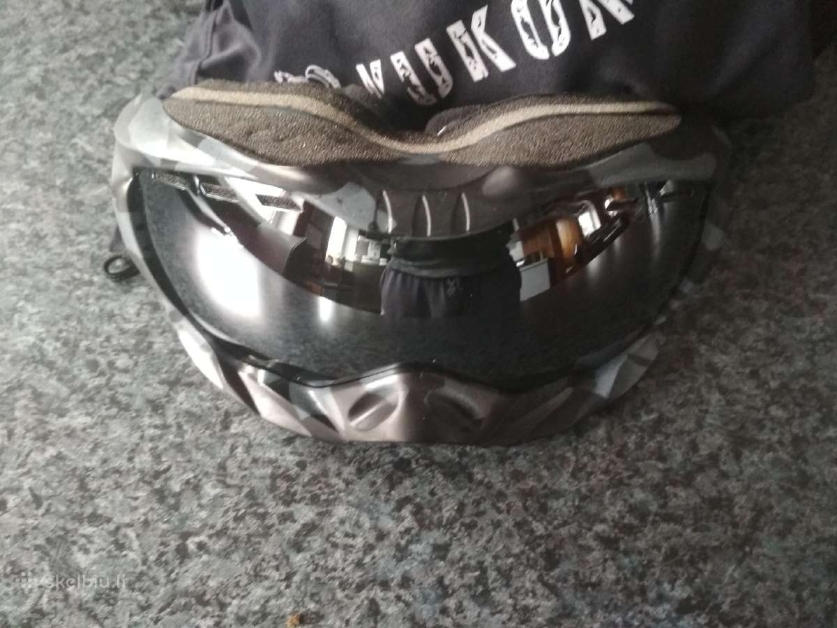 Slidininku, moto akiniai