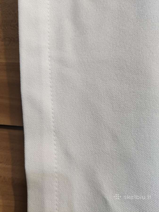 Balta staltiesė didelė 140/234 cm - nuotraukos Nr. 2