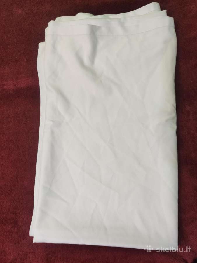 Balta staltiesė didelė 140/234 cm - nuotraukos Nr. 4