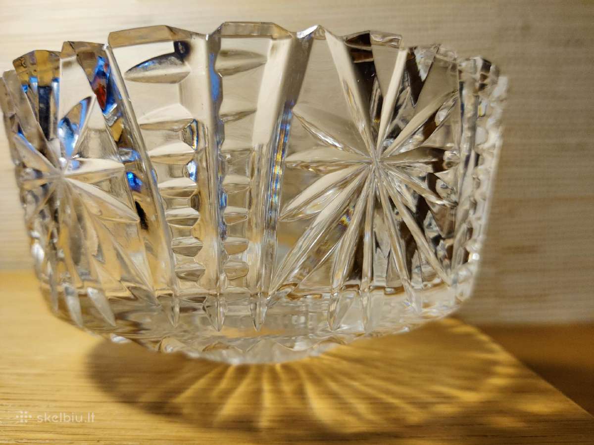 Krištolinė vaza - saldaininė