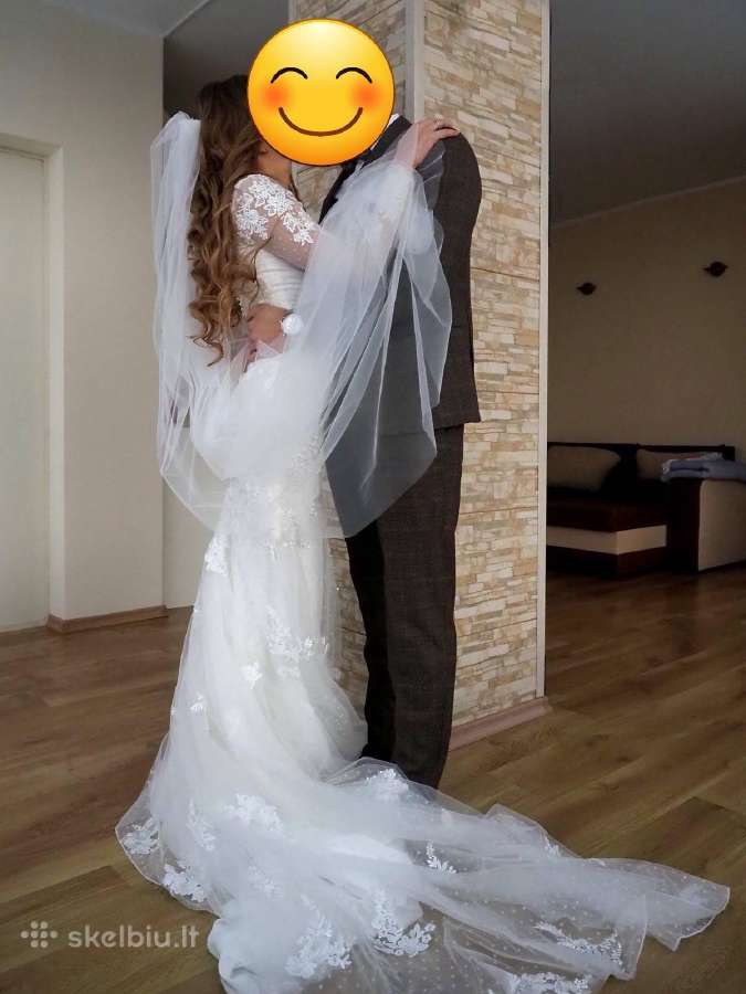 Vestuvinė suknelė (pridedu vėliumą)