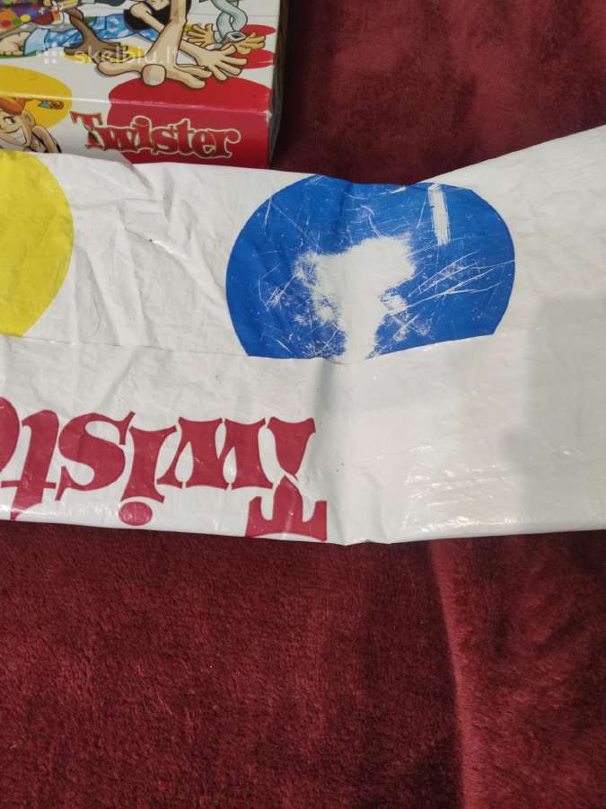 Žaidimas Twister - nuotraukos Nr. 2