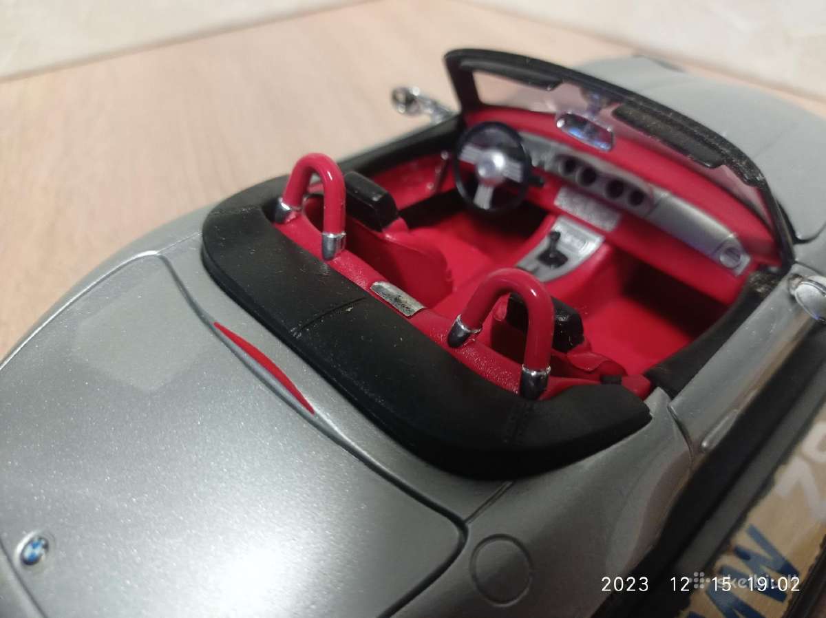 Bmw z8. 1 :18 - nuotraukos Nr. 5