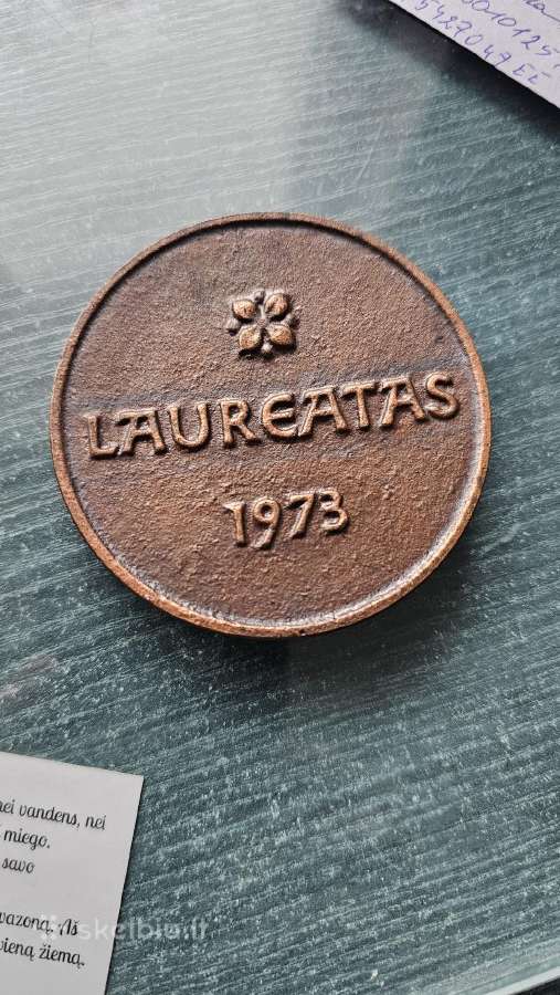 1973 m. Laureatas (stalo medalis 70 mm.)