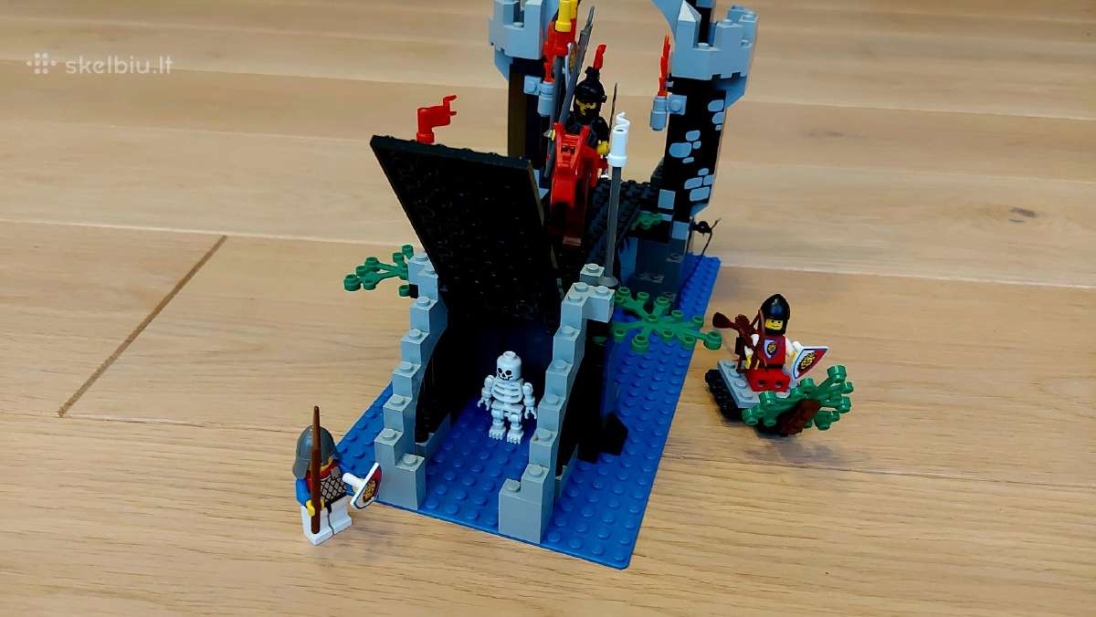 Lego 6078 Royal Drawbridge - nuotraukos Nr. 3