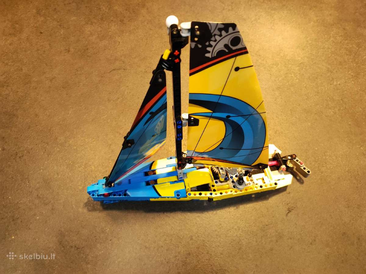 Parduodu lego 42074