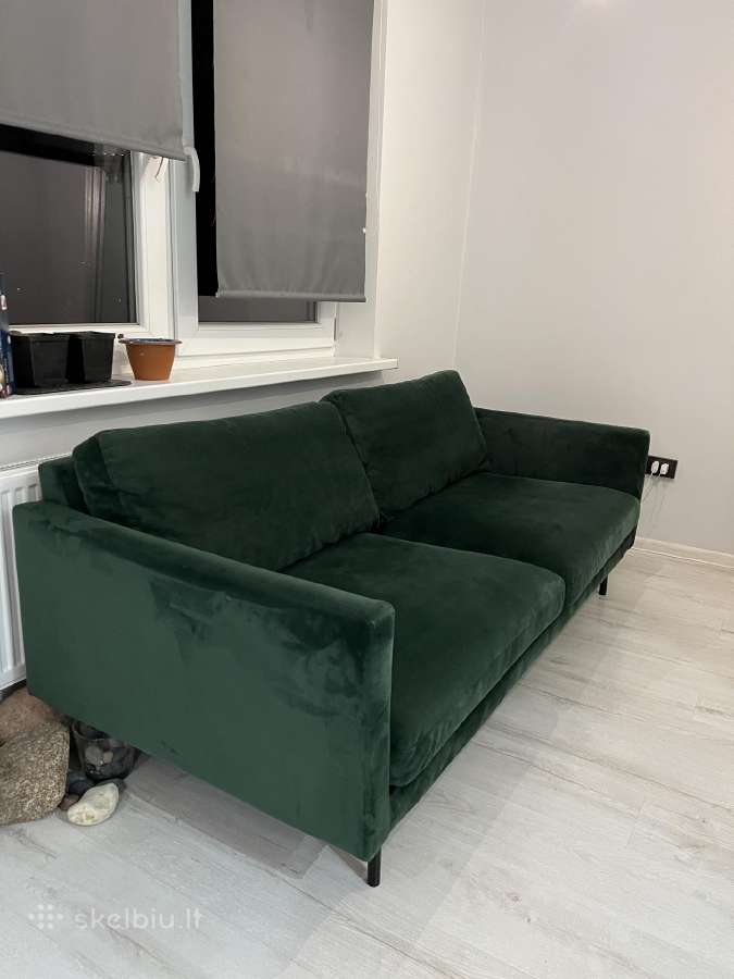 Smaragdines spalvos sofa - nuotraukos Nr. 4