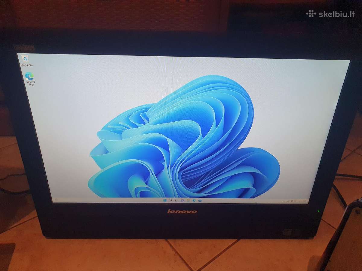 Lenovo Thinkcentre M83z 22" fhd all in one