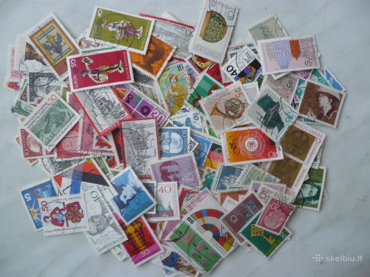 Skirtingu pašto ženklu rinkinys Nr21 , viso 500vnt