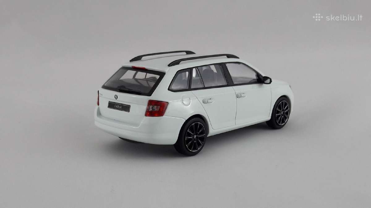 1/43 modeliukai Škoda Fabia Mk3 2014-2018 combi - nuotraukos Nr. 5