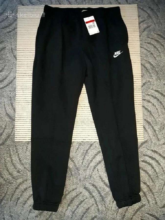 Nike kelnės