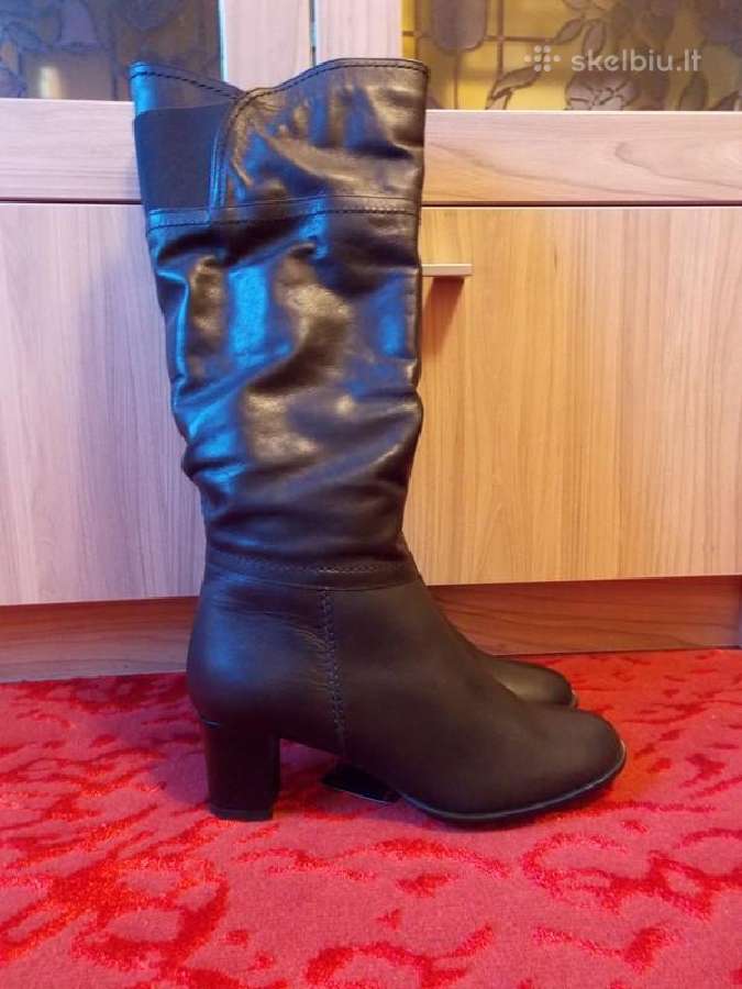 Nauji odiniai juodi ilgaauliai