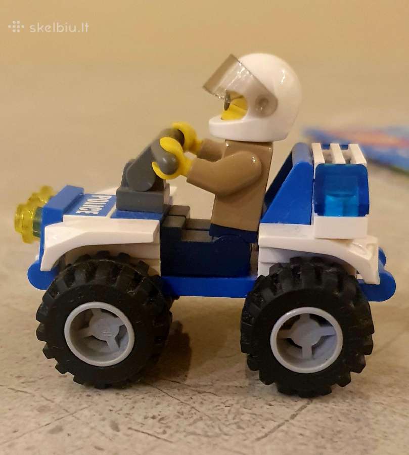 Lego City 4437 policijos persekiojimas. - nuotraukos Nr. 4