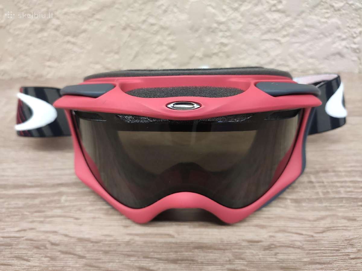 Oakley akiniai best sale