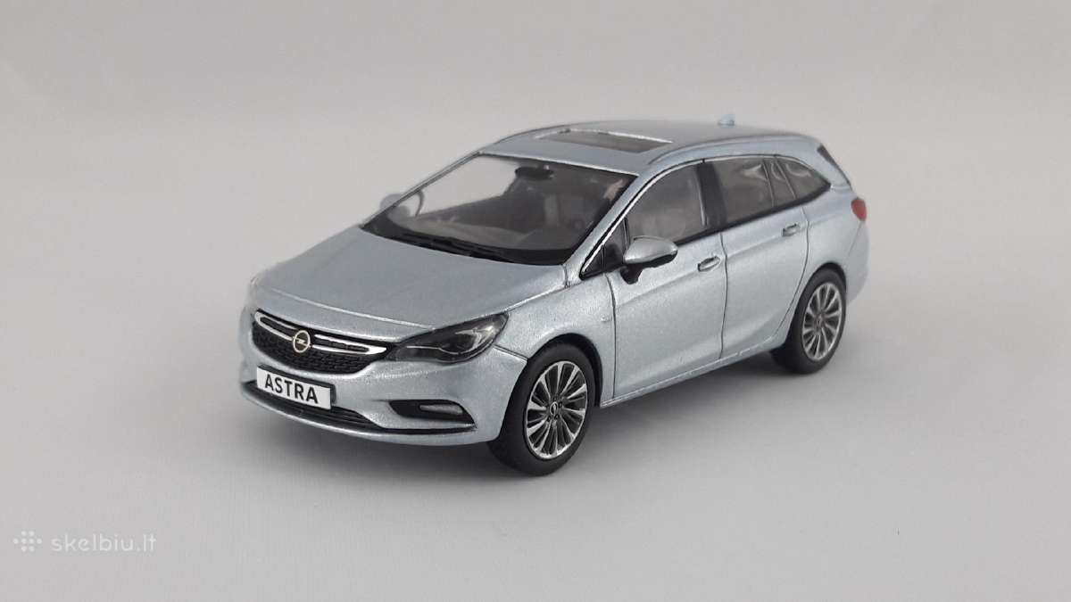 1/43 modeliukai Opel Astra K 2015-2019 caravan