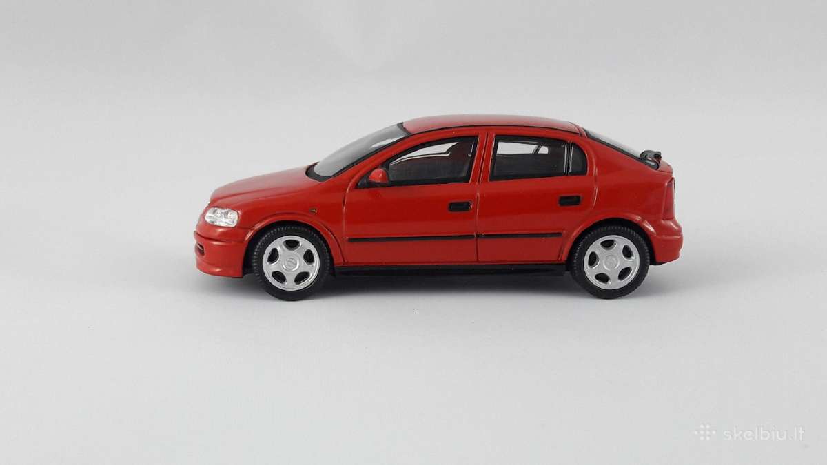 1/43 modeliukai Opel Astra G 1997-2004 hatchback - nuotraukos Nr. 2