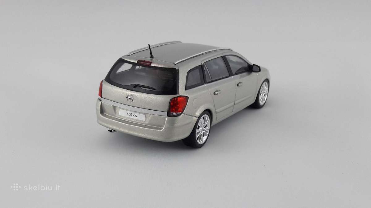 1/43 modeliukai Opel Astra H Caravan - nuotraukos Nr. 4