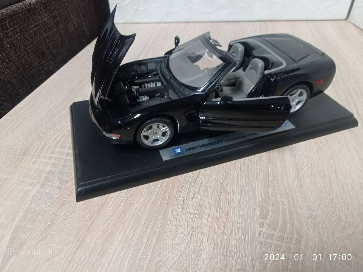1999m.chevrolet corvette 1:18 - nuotraukos Nr. 2
