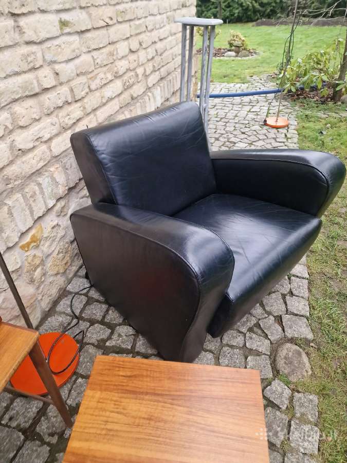Vintažinis mid century prabangus odinis fotelis