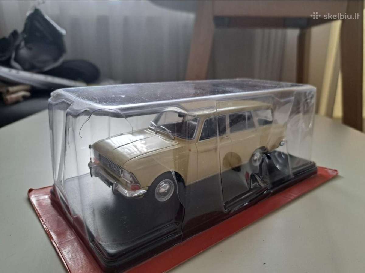 Moskvich 427