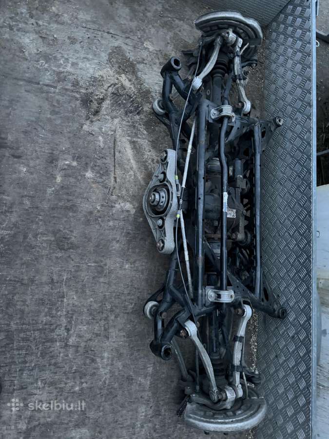 Bmw M4 dalys ir smulkmenos - nuotraukos Nr. 4
