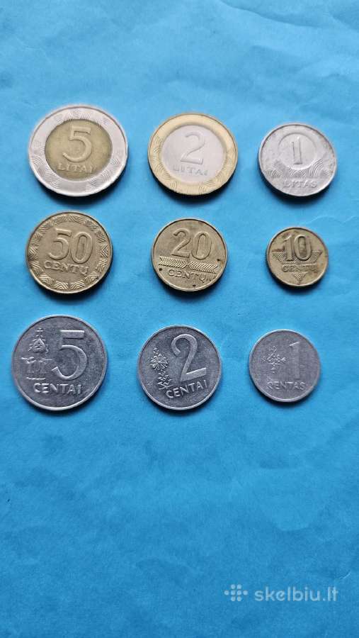 Litų komplektas.