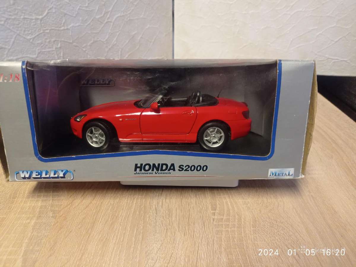Honda S2000 1:18