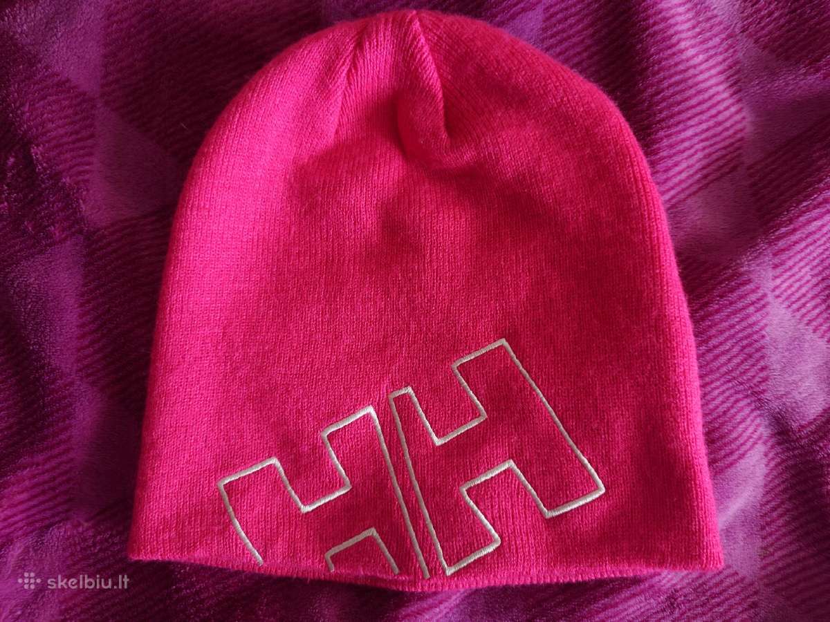 Moteriška kepurė helly hansen.