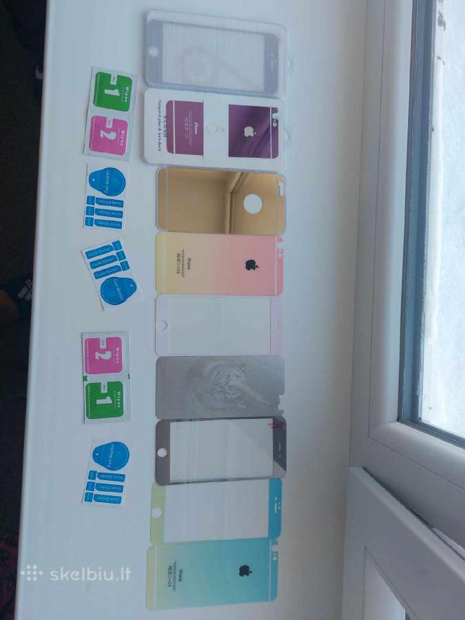 Paruodu Telefono Dėklus ir apsauginius stiklus