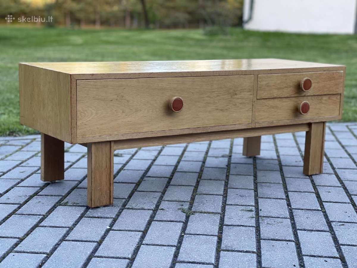 Mid-century prieskambario komodele - nuotraukos Nr. 2