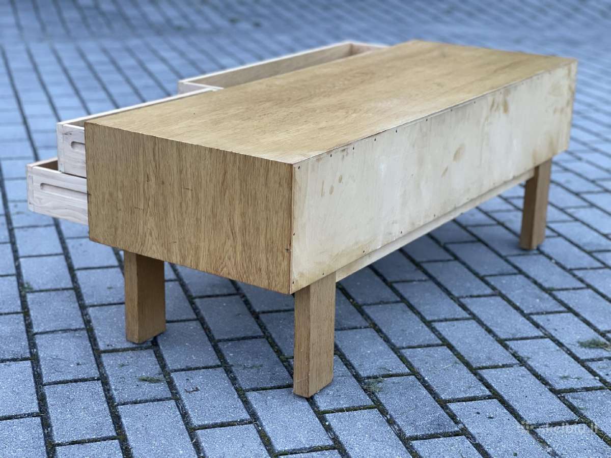 Mid-century prieskambario komodele - nuotraukos Nr. 3
