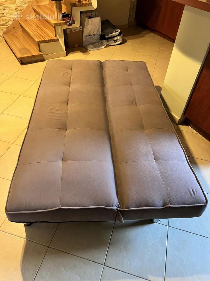 Sofa sedima/gulima - nuotraukos Nr. 2