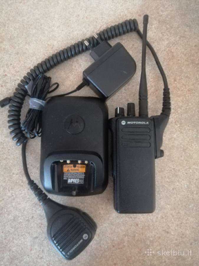 Motorola Dp4400 Uhf nešiojamas radijas