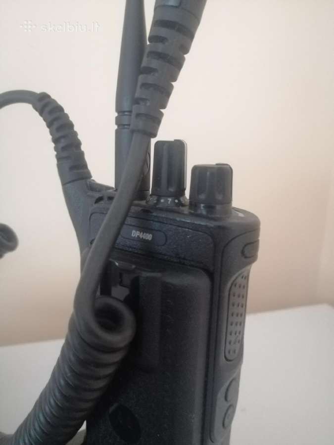 Motorola Dp4400 Uhf nešiojamas radijas - nuotraukos Nr. 5