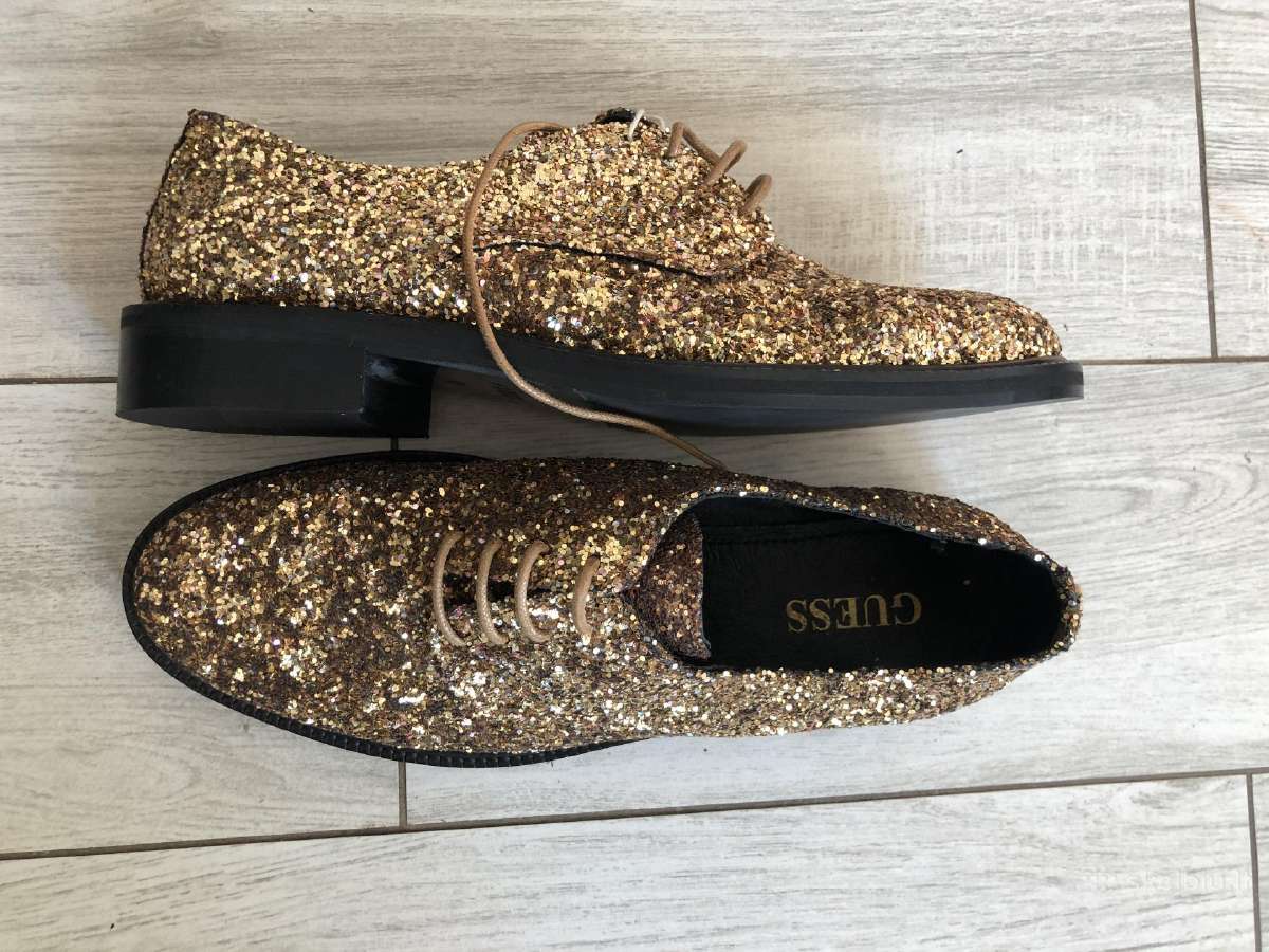 Guess nauji batai - nuotraukos Nr. 3